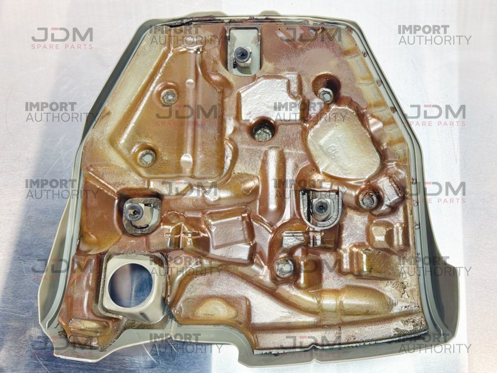 ENGINE COVER