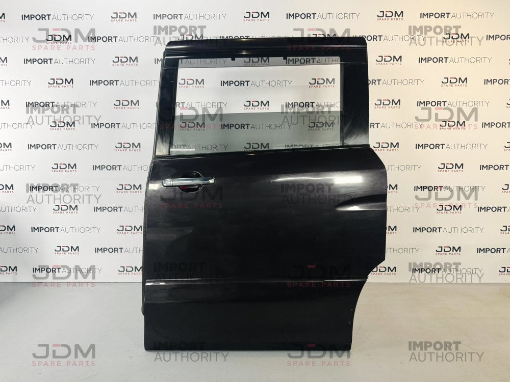 LH REAR SLIDING DOOR SHELL (PASSENGER REAR) - USED