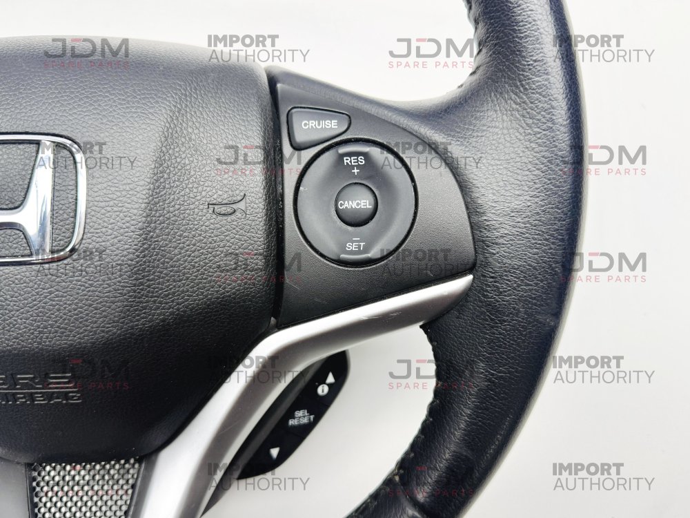 STEERING WHEEL - USED