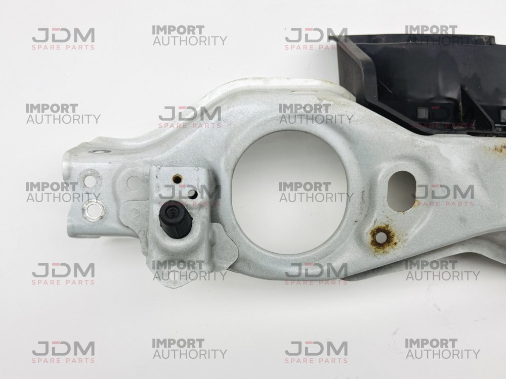 UPPER RADIATOR SUPPORT - USED