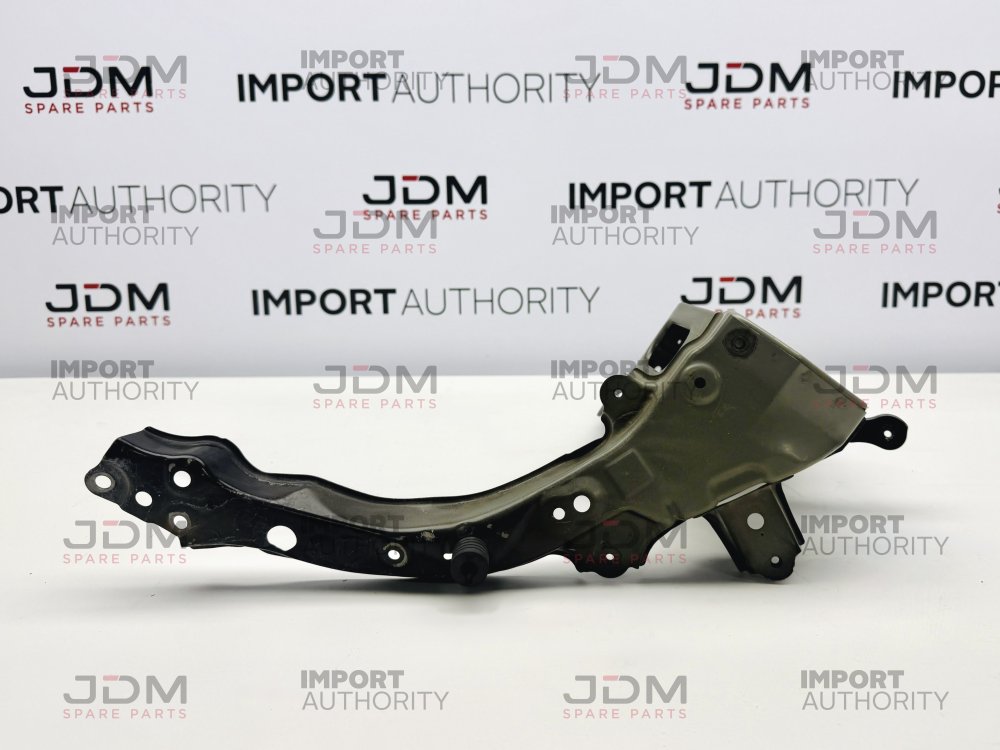 UPPER RIGHT RADIATOR SUPPORT - USED