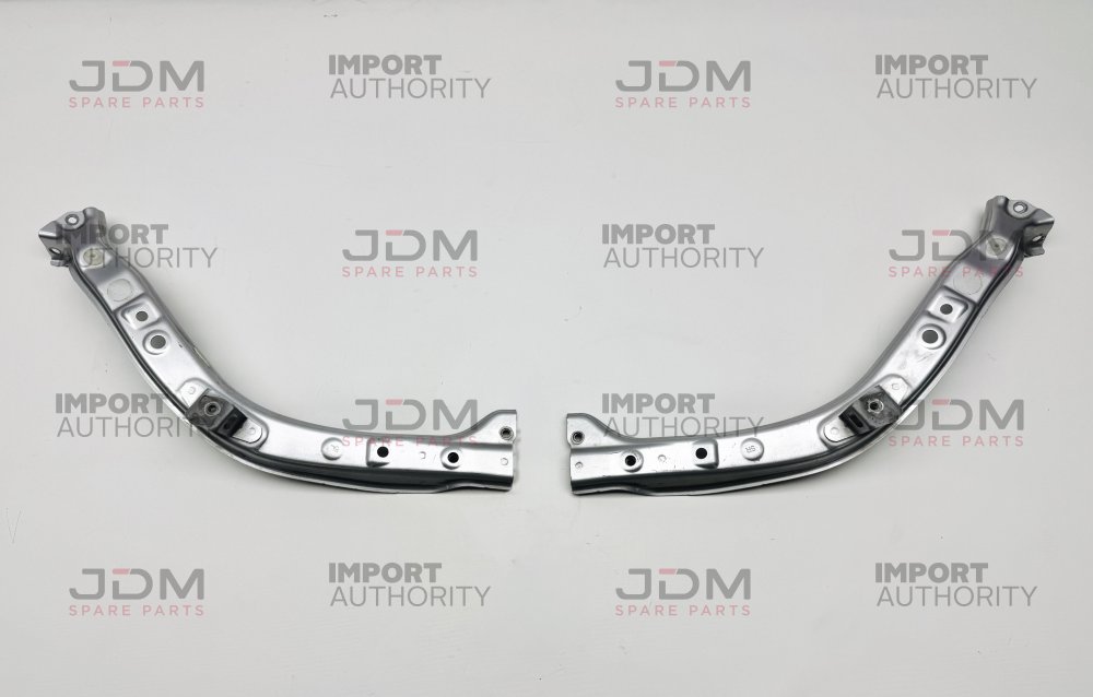 UPPER RIGHT RADIATOR SUPPORT - USED