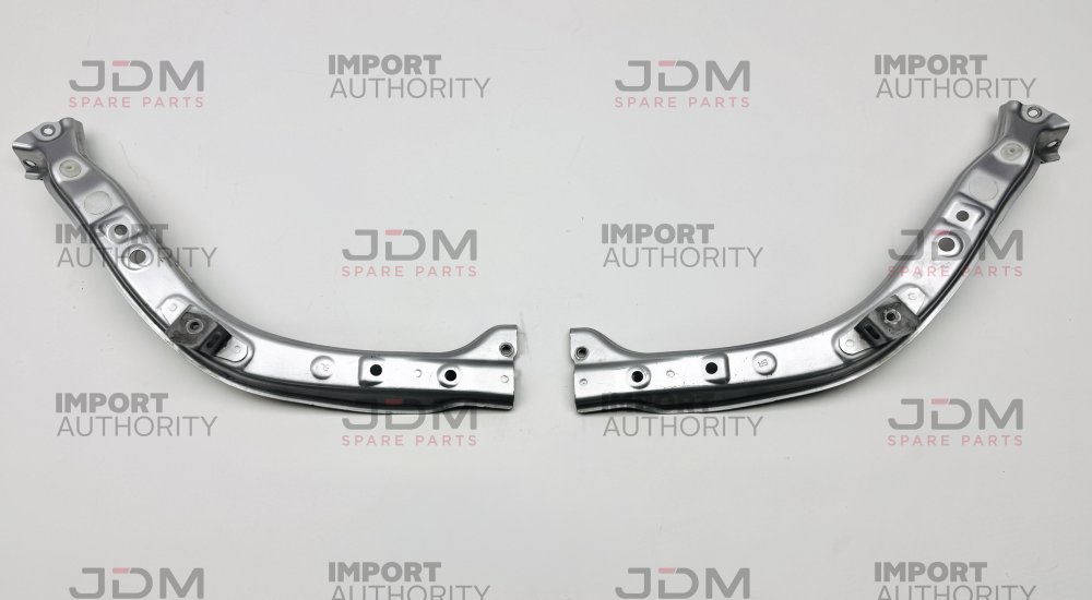 UPPER RIGHT RADIATOR SUPPORT - USED